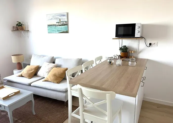 Le Riva B304 Apartment